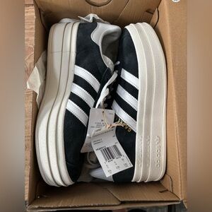 ADIDAS WOMEN’S GAZELLE BOLD SHOES
